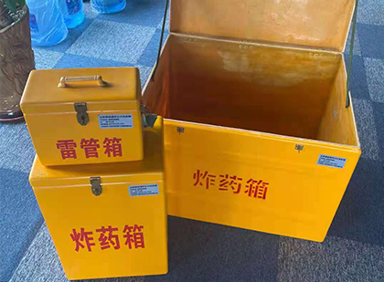 崇信玻璃雷管箱生产标准全解析：安全、性能与合规的基石
